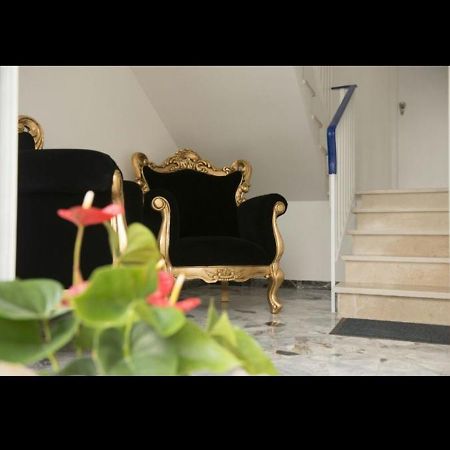 Dimora Cappuccini Guest House Чистернино Екстериор снимка
