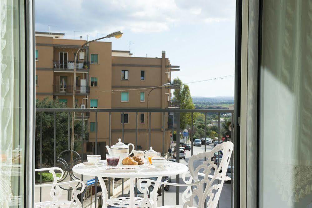 Dimora Cappuccini Guest House Чистернино Екстериор снимка
