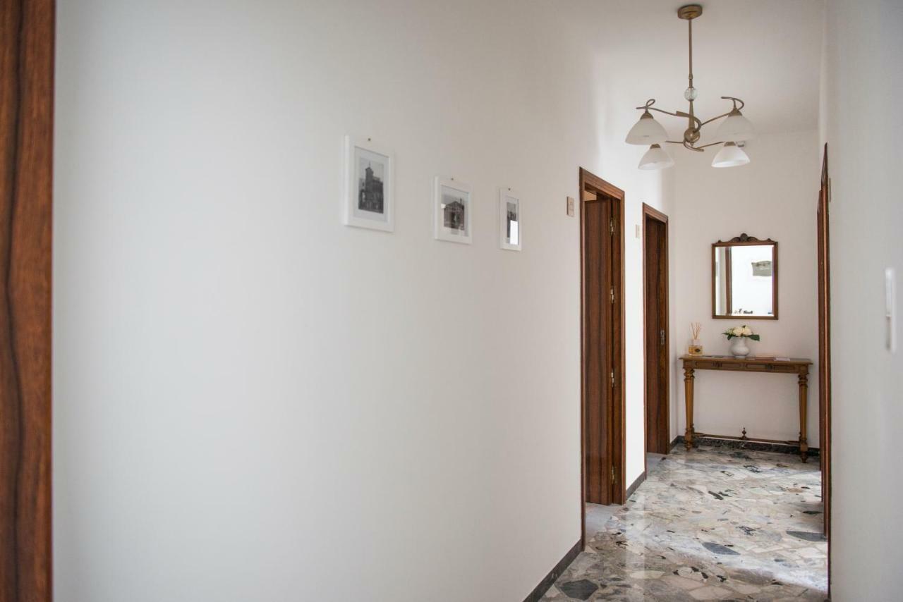 Dimora Cappuccini Guest House Чистернино Екстериор снимка